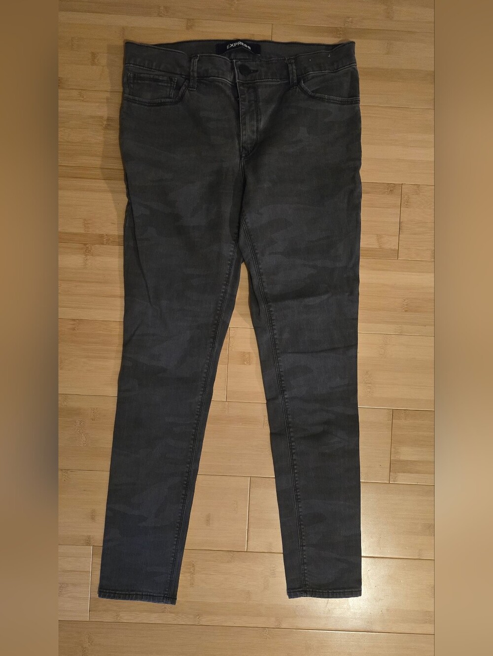 Express Women's Dark Gray Camouflage Skinny Jeans